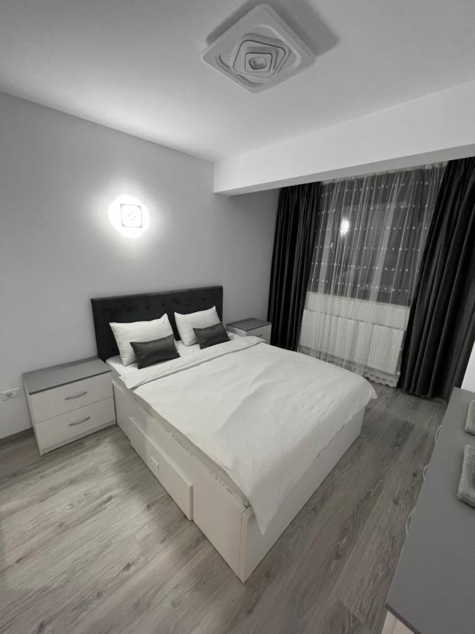 Sunny Accommodation ซูชาวา ภายนอก รูปภาพ